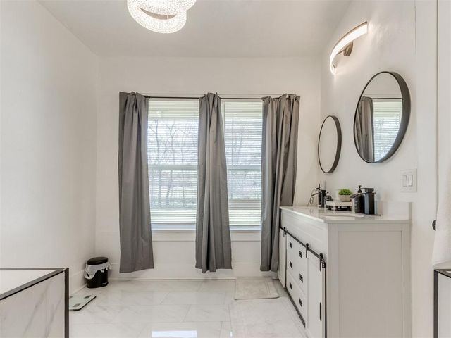 1317 N Wisconsin Avenue, Oklahoma City, OK 73117