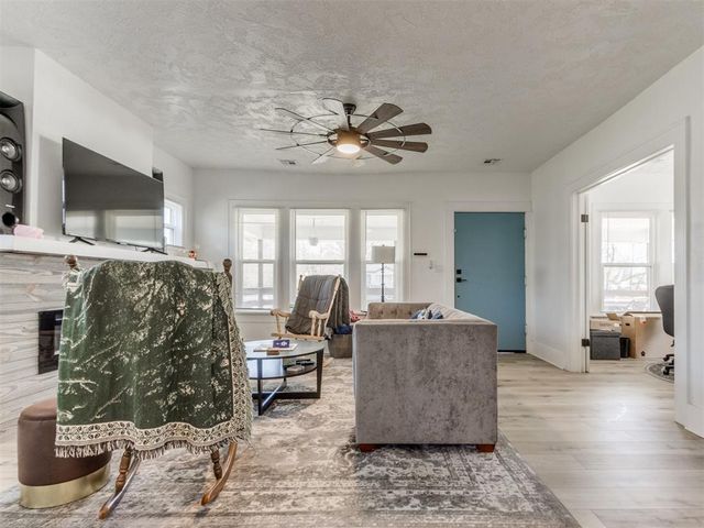 1317 N Wisconsin Avenue, Oklahoma City, OK 73117