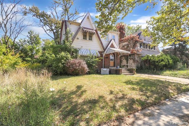 9400 Meyers Road, Detroit, MI 48228