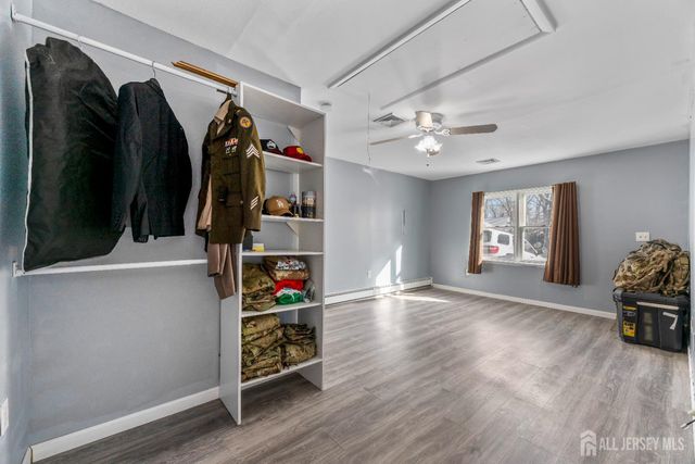 8 Tanglewood Drive, Barnegat, NJ 08005