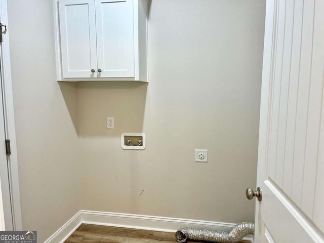 1016 Pine Street, Darien, GA 31305