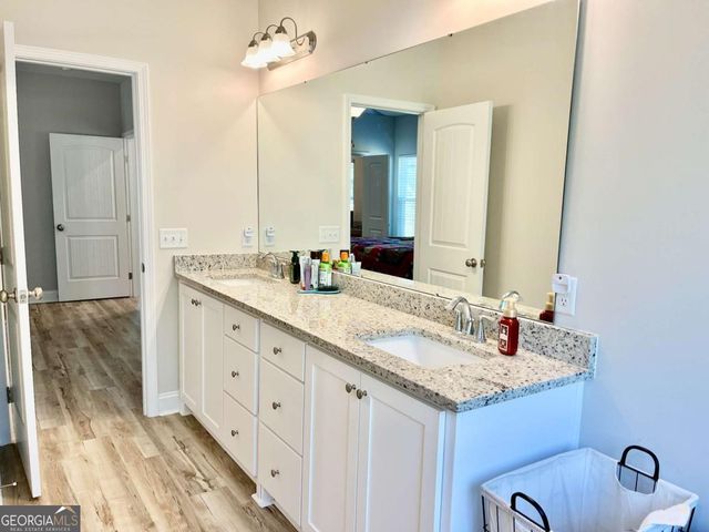 1016 Pine Street, Darien, GA 31305