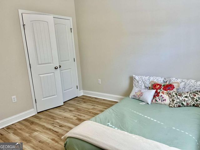 1016 Pine Street, Darien, GA 31305