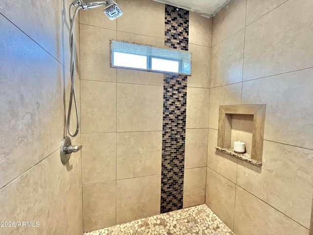 10449 N 9TH Street, Phoenix, AZ 85020