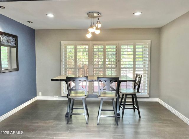 10449 N 9TH Street, Phoenix, AZ 85020