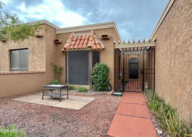 10449 N 9TH Street, Phoenix, AZ 85020