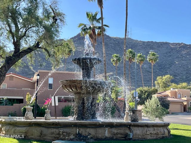 10449 N 9TH Street, Phoenix, AZ 85020