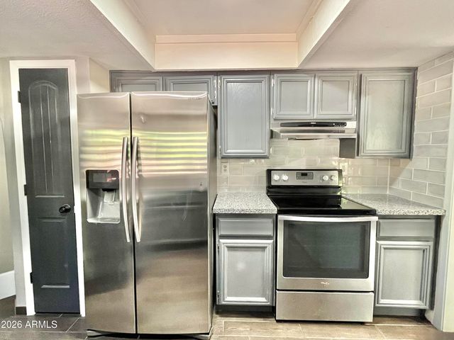 10449 N 9TH Street, Phoenix, AZ 85020