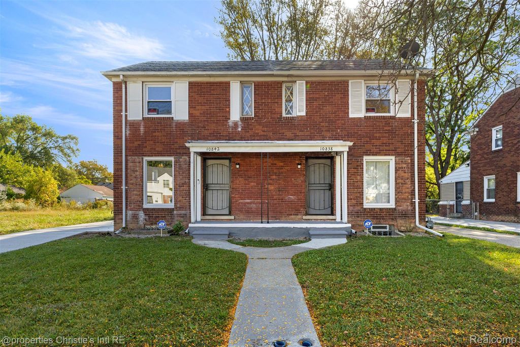 10842-38 Nottingham Road, Detroit, MI 48224