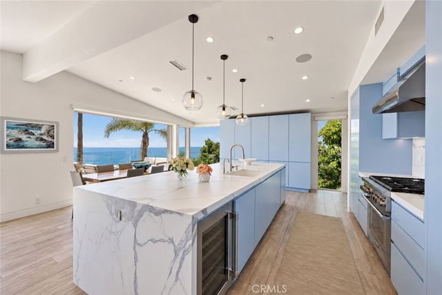1238 Anacapa Way, Laguna Beach, CA 92651