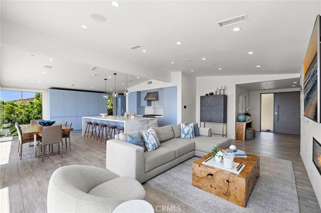 1238 Anacapa Way, Laguna Beach, CA 92651