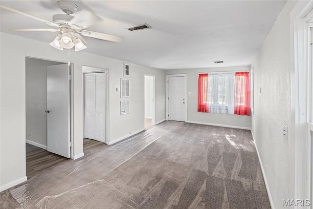 406 Southard Place, South Roxana, IL 62087