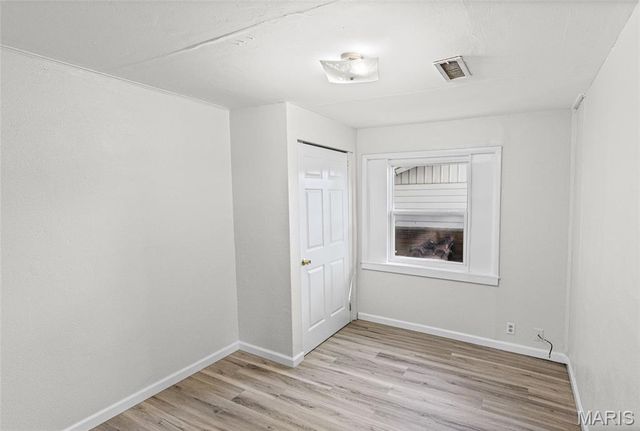 406 Southard Place, South Roxana, IL 62087