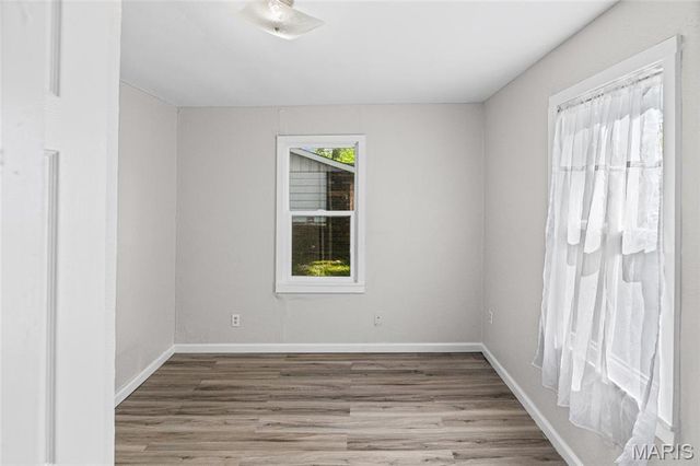 406 Southard Place, South Roxana, IL 62087
