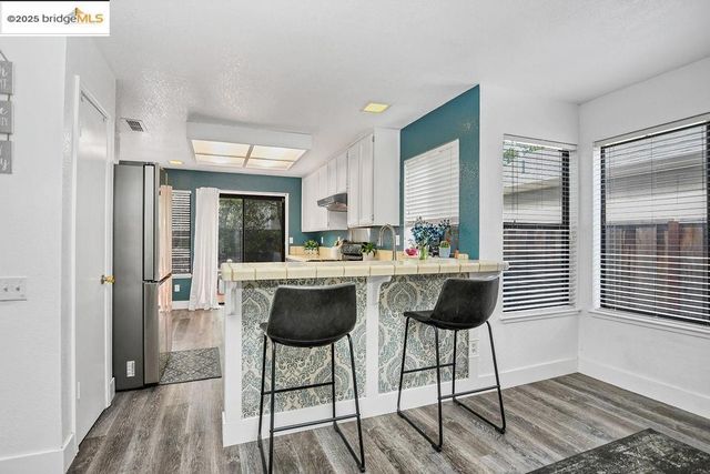 640 Mockingbird Ln, Oakley, CA 94561