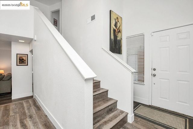 640 Mockingbird Ln, Oakley, CA 94561