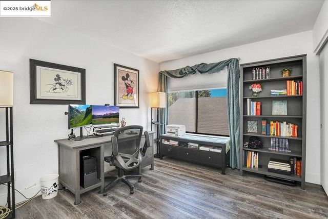640 Mockingbird Ln, Oakley, CA 94561