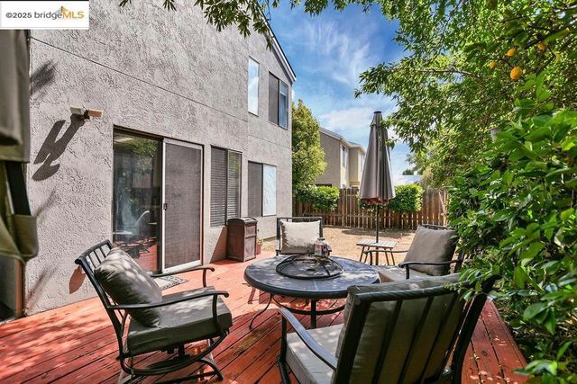 640 Mockingbird Ln, Oakley, CA 94561