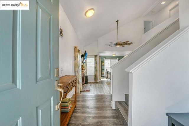 640 Mockingbird Ln, Oakley, CA 94561