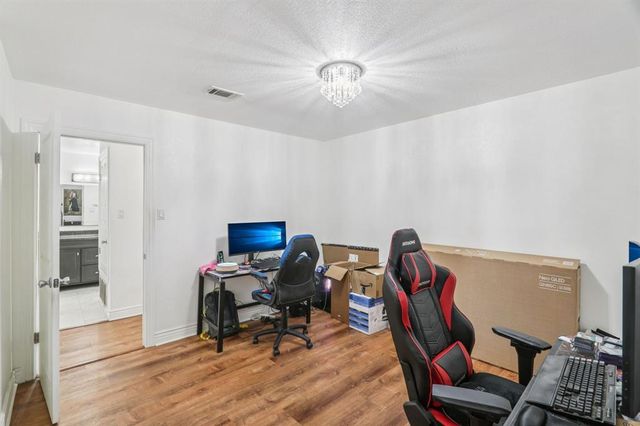 5801 Thunderbird ST A-11, Lago Vista, TX 78645