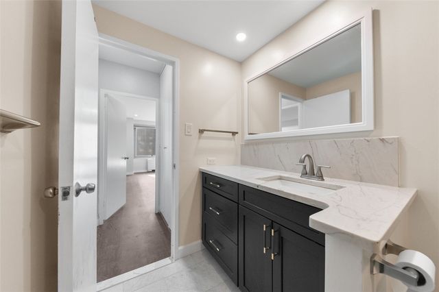 320 Fort Duquesne 8N, Downtown Pgh, PA 15222
