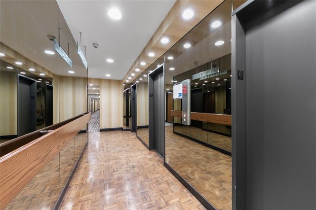320 Fort Duquesne 8N, Downtown Pgh, PA 15222