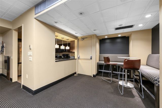 320 Fort Duquesne 8N, Downtown Pgh, PA 15222