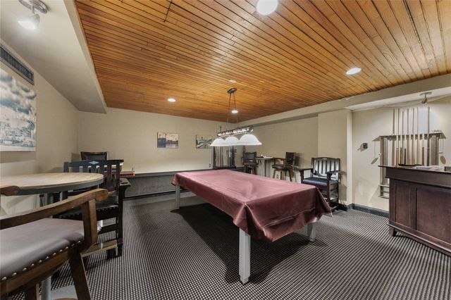 320 Fort Duquesne 8N, Downtown Pgh, PA 15222