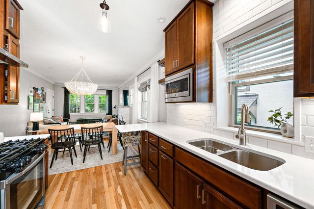 2100 31st Avenue S, Minneapolis, MN 55406
