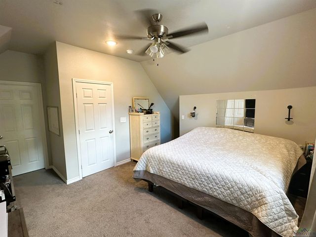 206 Hurley Ave, Gladewater, TX 75647