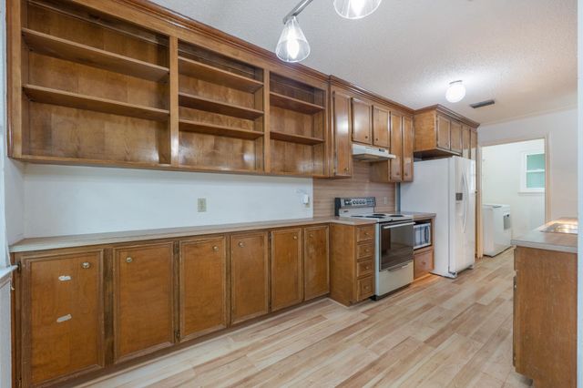3845 Ranch Road 2222 19, Austin, TX 78731