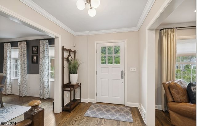 957 Woodmere Dr, Westfield Town, NJ 07090