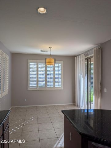 337 W SWAN Drive, Chandler, AZ 85286