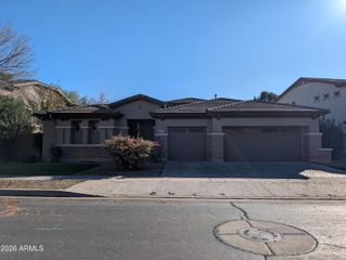 337 W SWAN Drive, Chandler, AZ 85286
