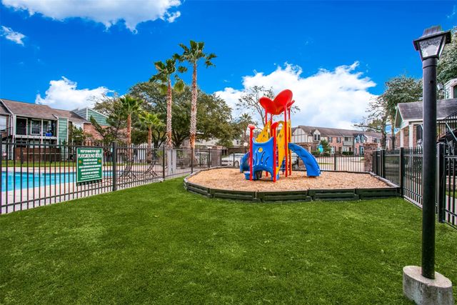 851 Threadneedle Street 215, Houston, TX 77079