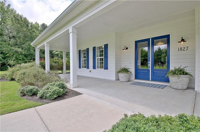 1827 Highway 92 S, Fayetteville, GA 30215