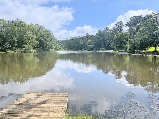 1827 Highway 92 S, Fayetteville, GA 30215