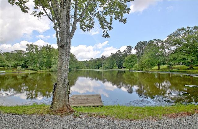 1827 Highway 92 S, Fayetteville, GA 30215