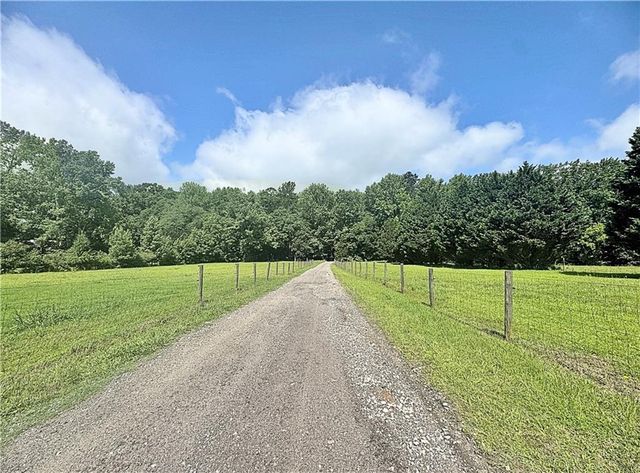 1827 Highway 92 S, Fayetteville, GA 30215