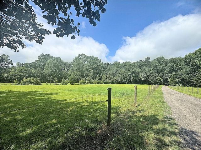 1827 Highway 92 S, Fayetteville, GA 30215