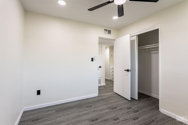 1112 San Vicente Drive, Bakersfield, CA 93307