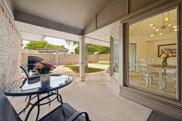 10111 Cromwell Drive, Dallas, TX 75229