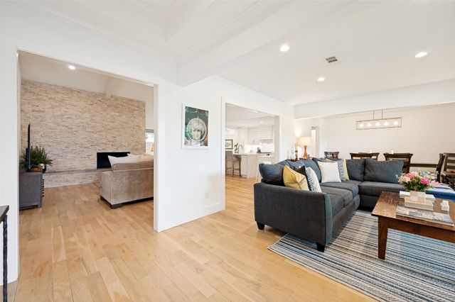 10111 Cromwell Drive, Dallas, TX 75229