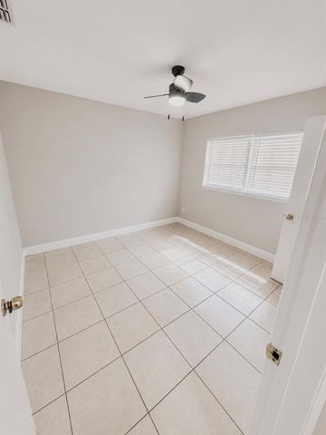 2266 RAEFORD ROAD A6, Orlando, FL 32806