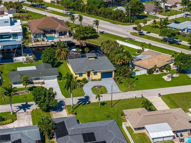 5310 Cocoa CT, Cape Coral, FL 33904
