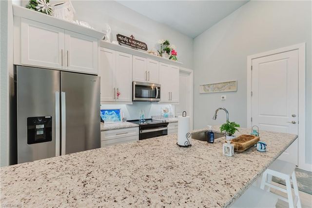 5310 Cocoa CT, Cape Coral, FL 33904