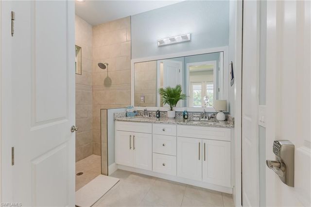 5310 Cocoa CT, Cape Coral, FL 33904