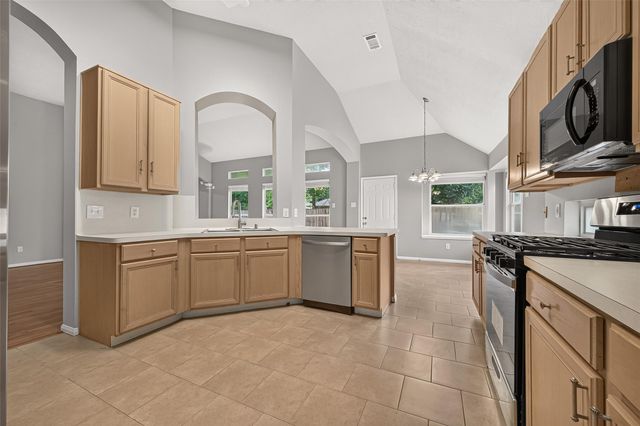 127 Oxford Court, Richmond, TX 77469