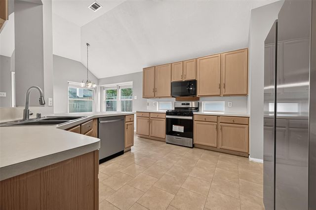 127 Oxford Court, Richmond, TX 77469