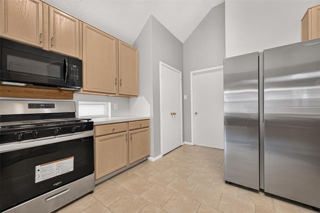 127 Oxford Court, Richmond, TX 77469